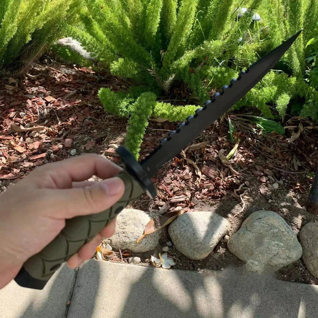 36.5125cm Full Tang Black Hunting Bowie Knife 2