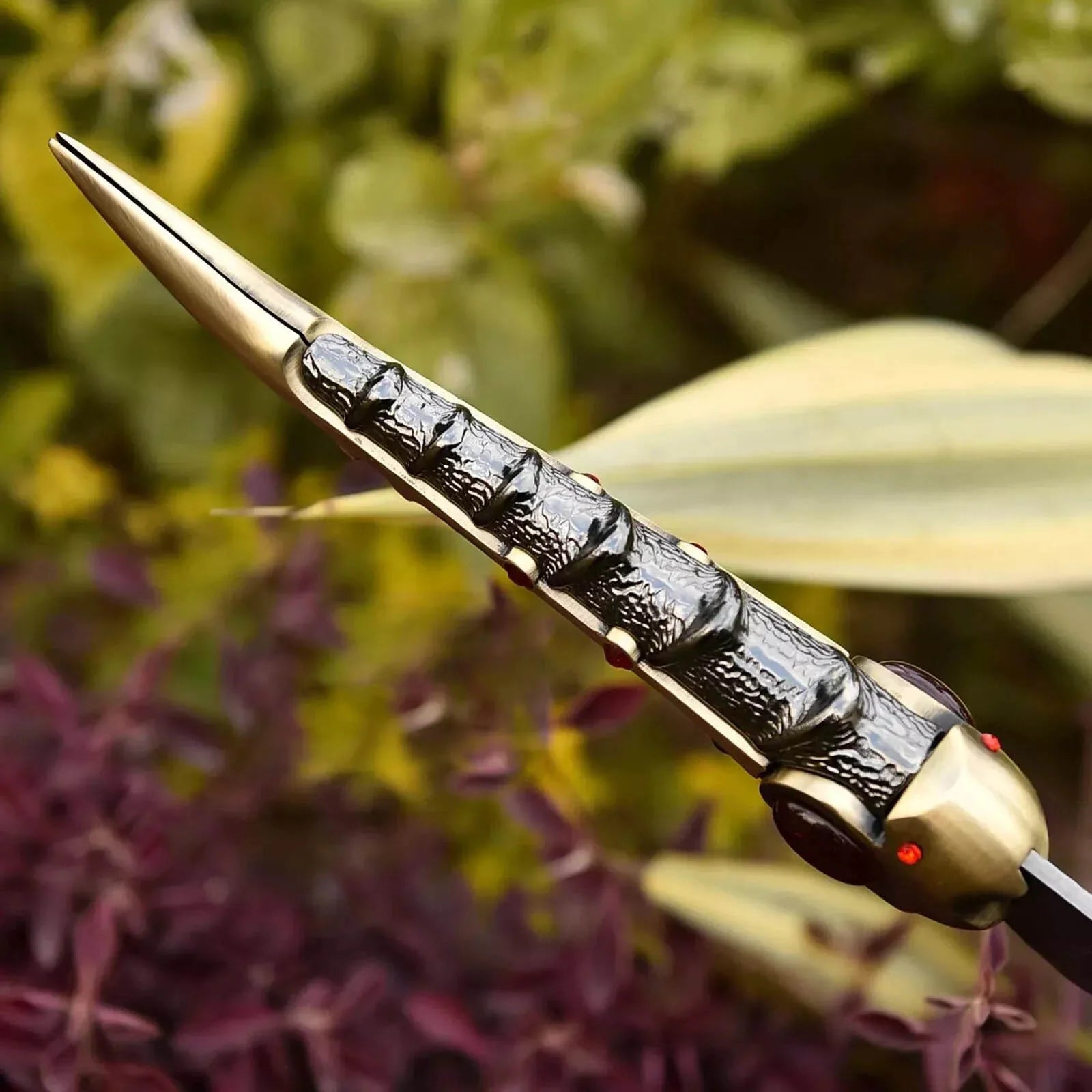 Arya Stark Valyrian Steel Dagger 2