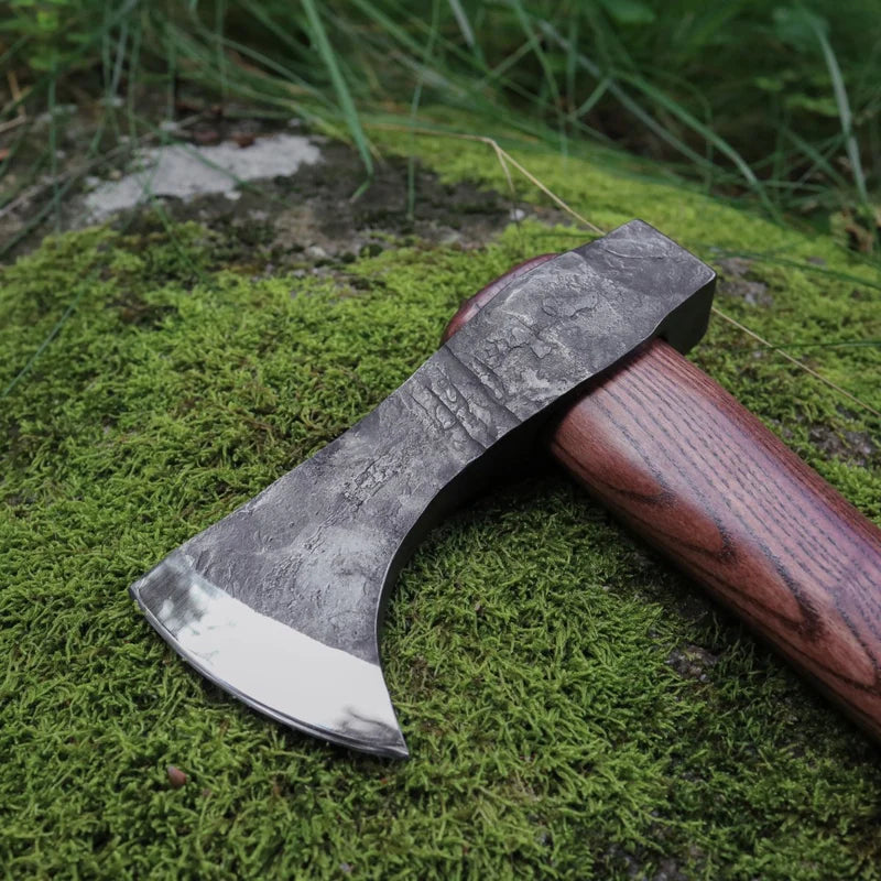 Forged Tomahawk Blood Leaf 4