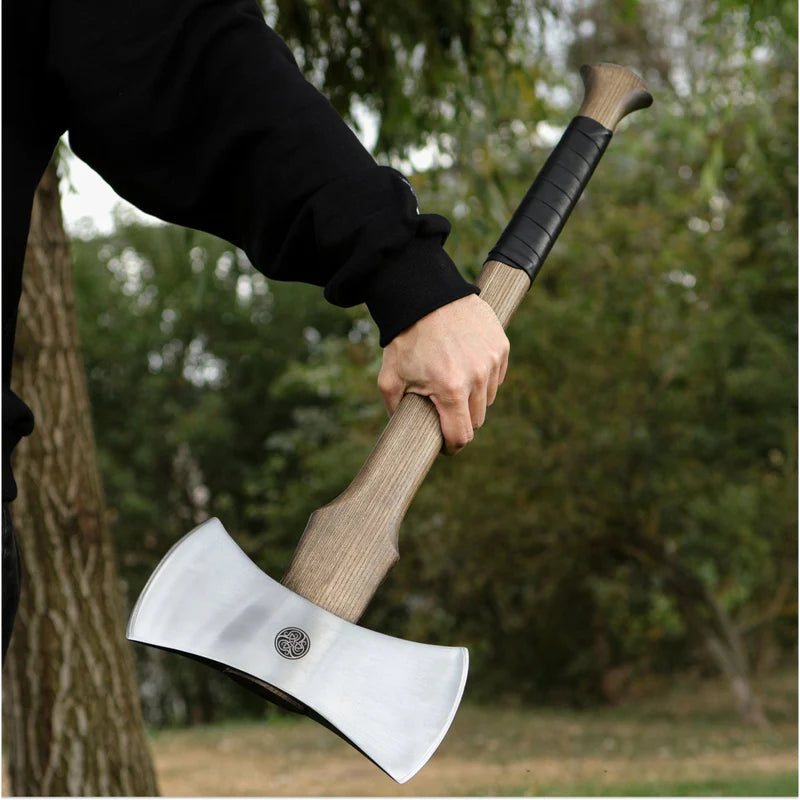 Functional double bit axe Vargstal 12