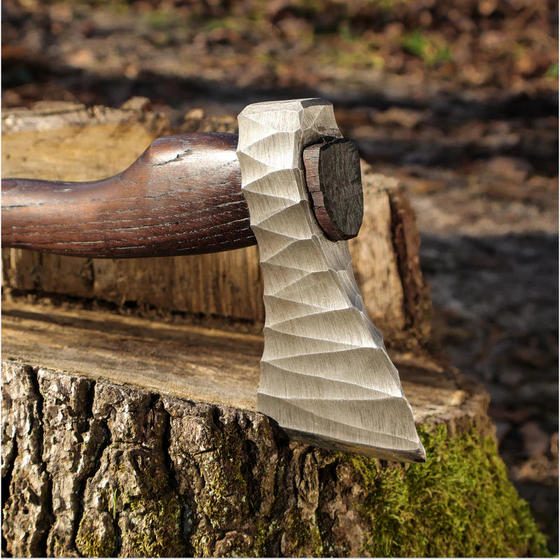 Hand forged hatchet Vill Gustus 12