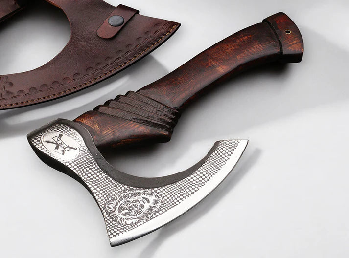 Professional Handmade Pizza Cutter – Carbon Steel, Lion Etched Design 3