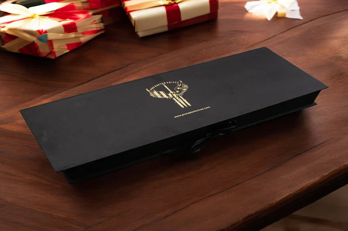 Professional Handmade Pizza Cutter – Carbon Steel, Lion Etched Design 4