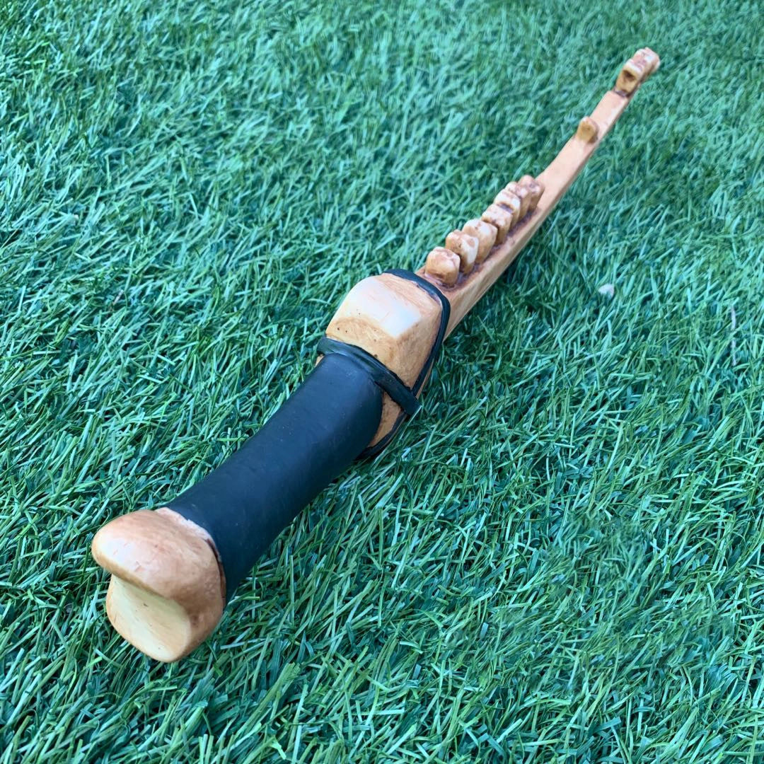 The First Blade with Display Stand 2