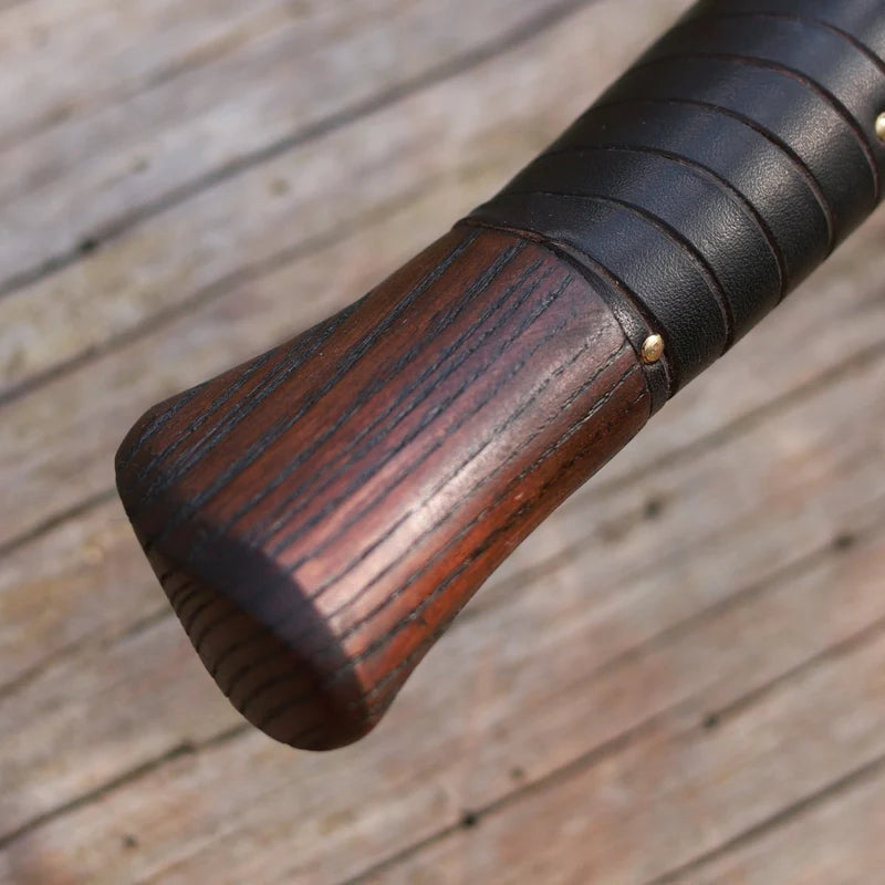 Viking Axe Svart Barbar – Hand-Forged with Carved Handle 7