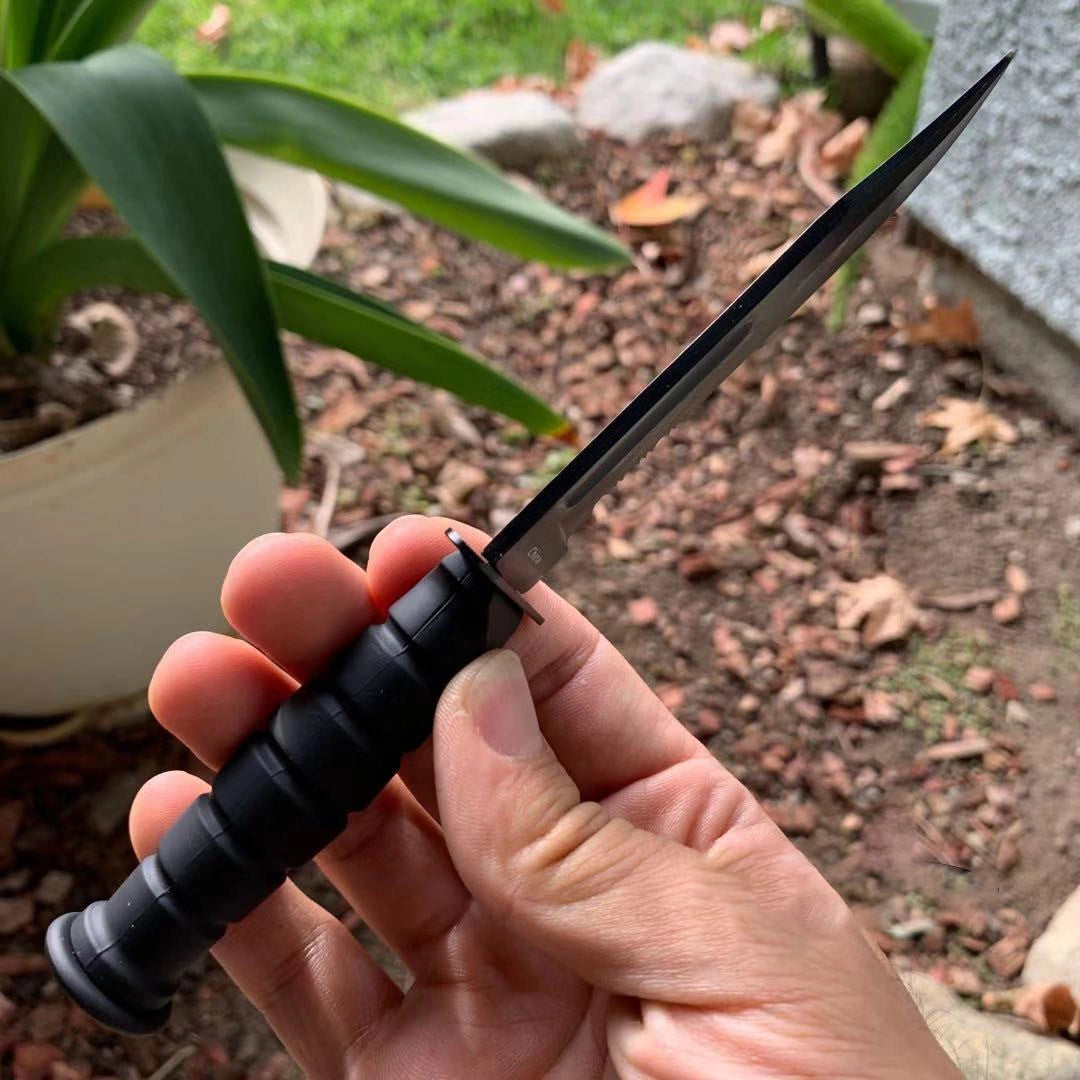 19.05cm Full Tang Black Tactical Knife with Nylon Sheath 44