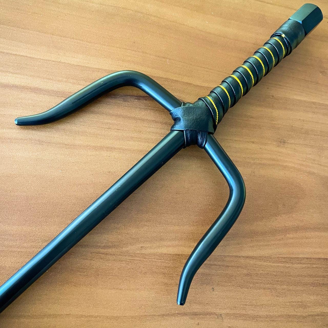 2PC 45.72 cm Japanese Oni Sai Set 3