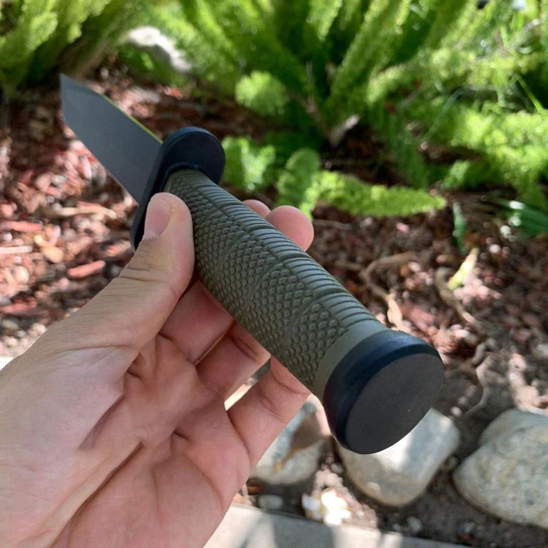 31.4 cm Full Tang Black Hunting Bowie Knife with Hard Sheath 2