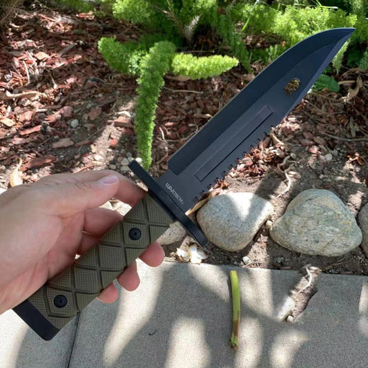 36.5 cm Full Tang Black Hunting Bowie Knife 11