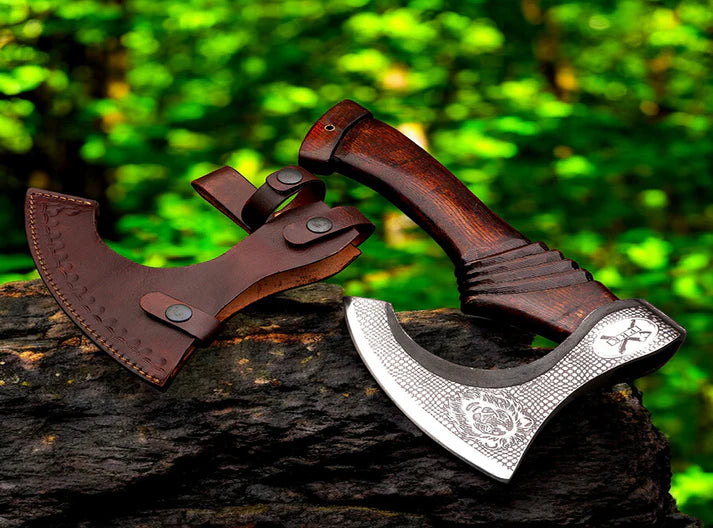 Professional Handmade Pizza Cutter – Carbon Steel, Lion Etched Design 5