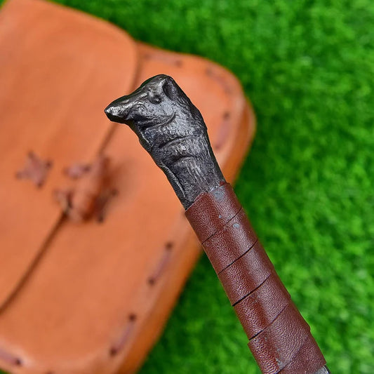 RA-207 Hand Forged Viking Seax with Raven Head Hilt 1