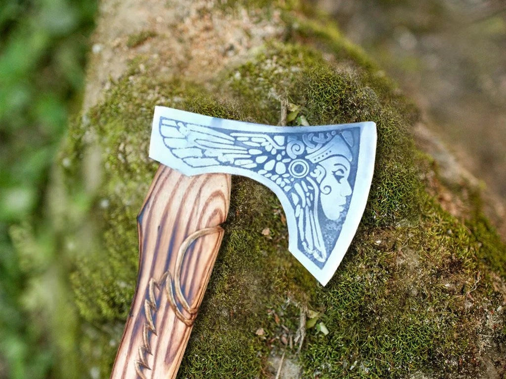 RA-239 Valkyrie's Viking Axe 2