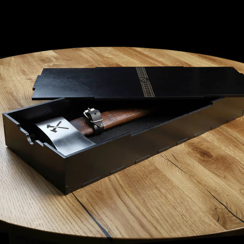 Throwing Axe Vargr 13