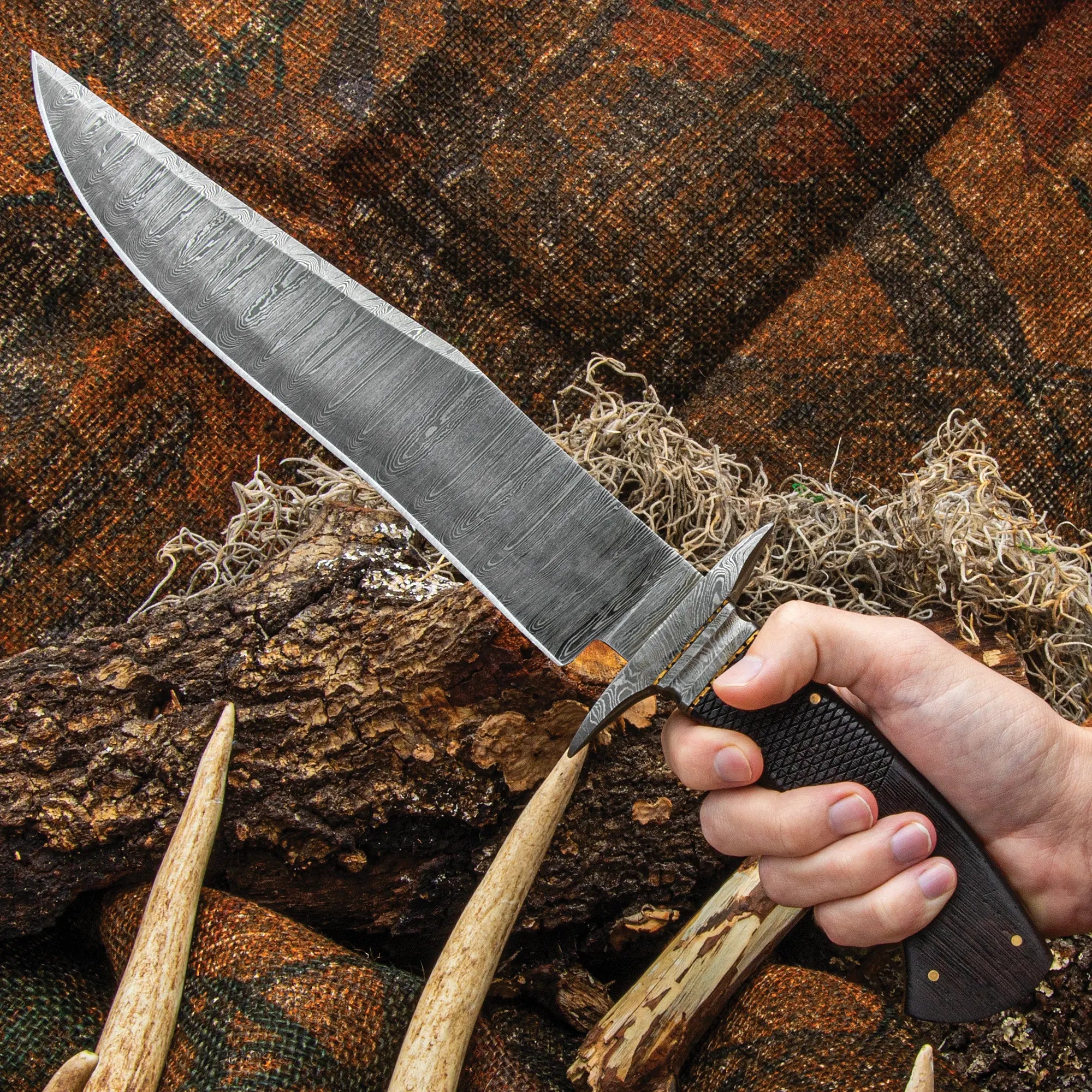 Timber Wolf Deer Hunter Bowie Knife 3